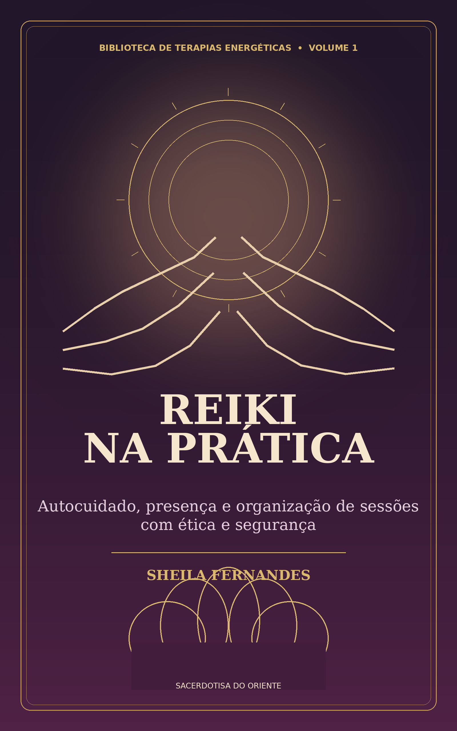 Capa de Reiki na Prática, de Sheila Fernandes, em ameixa e dourado, com mãos e círculos de luz.